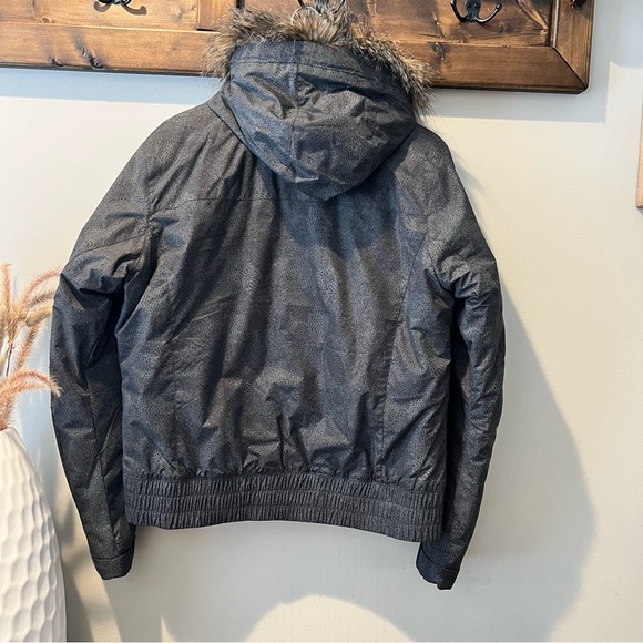 Columbia Bomber Ski Jacket - Picture 2 of 9